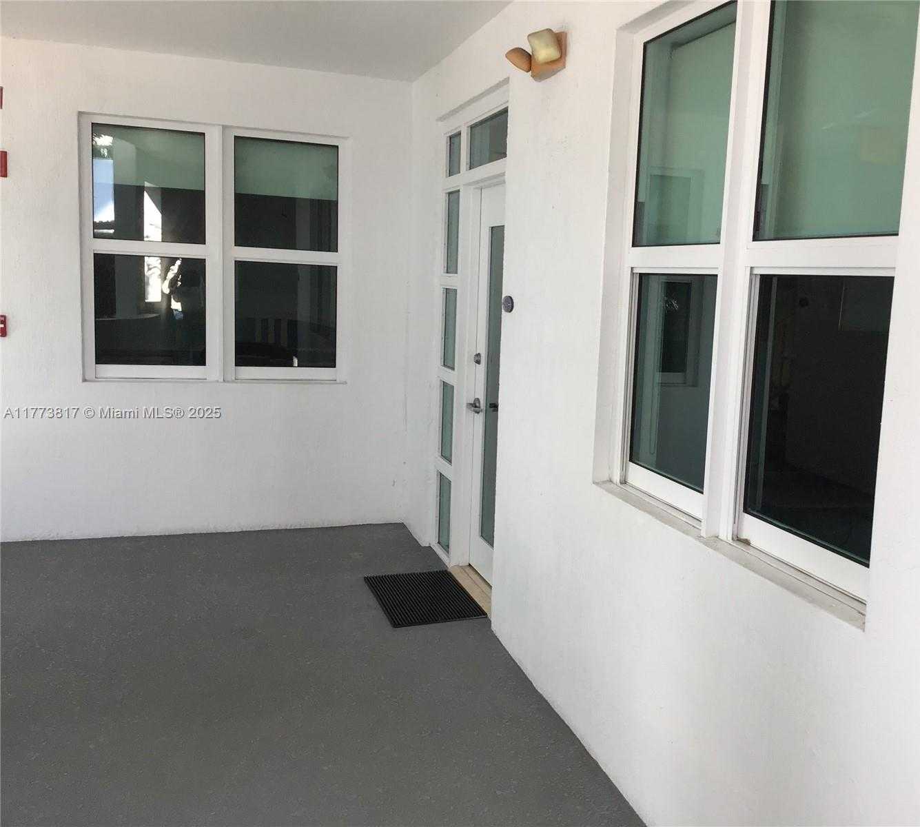 Small Image of 7914 HARBOR ISLAND DR #203, North Bay Village Number 2