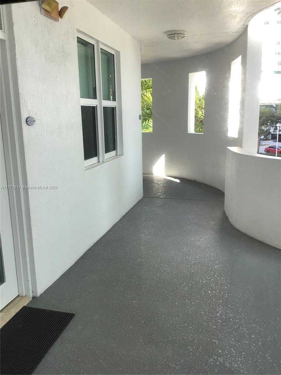 Small Image of 7914 HARBOR ISLAND DR #203, North Bay Village Number 20