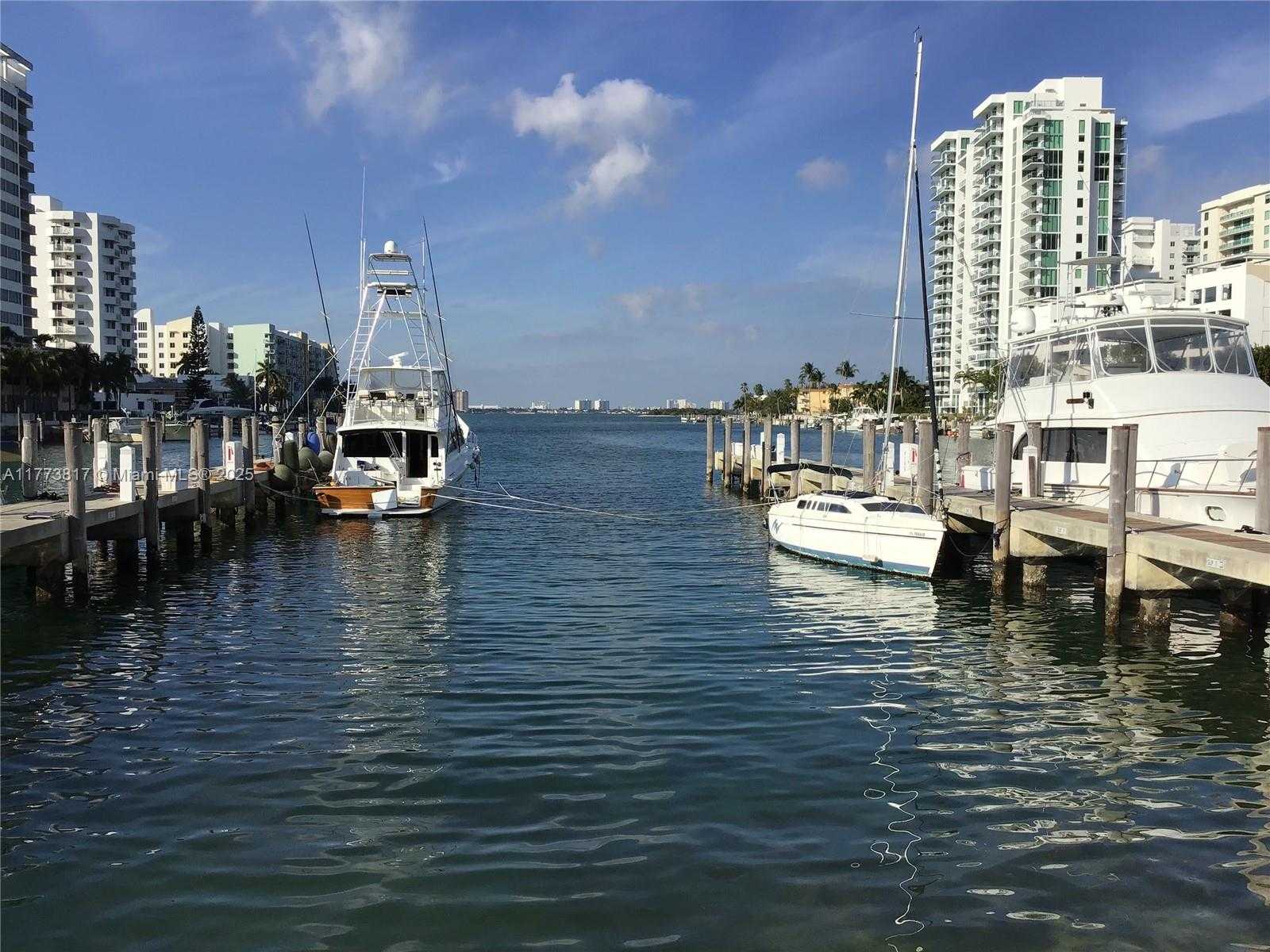 Small Image of 7914 HARBOR ISLAND DR #203, North Bay Village Number 26