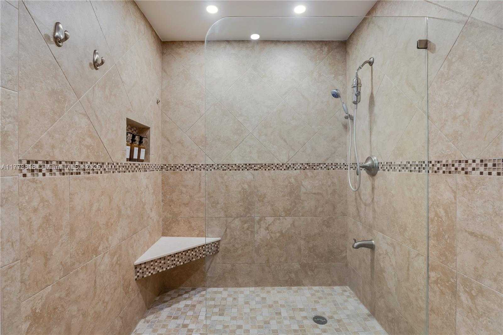 Small Image of 14517 SOUTH WEST 98TH TER, Miami Number 21
