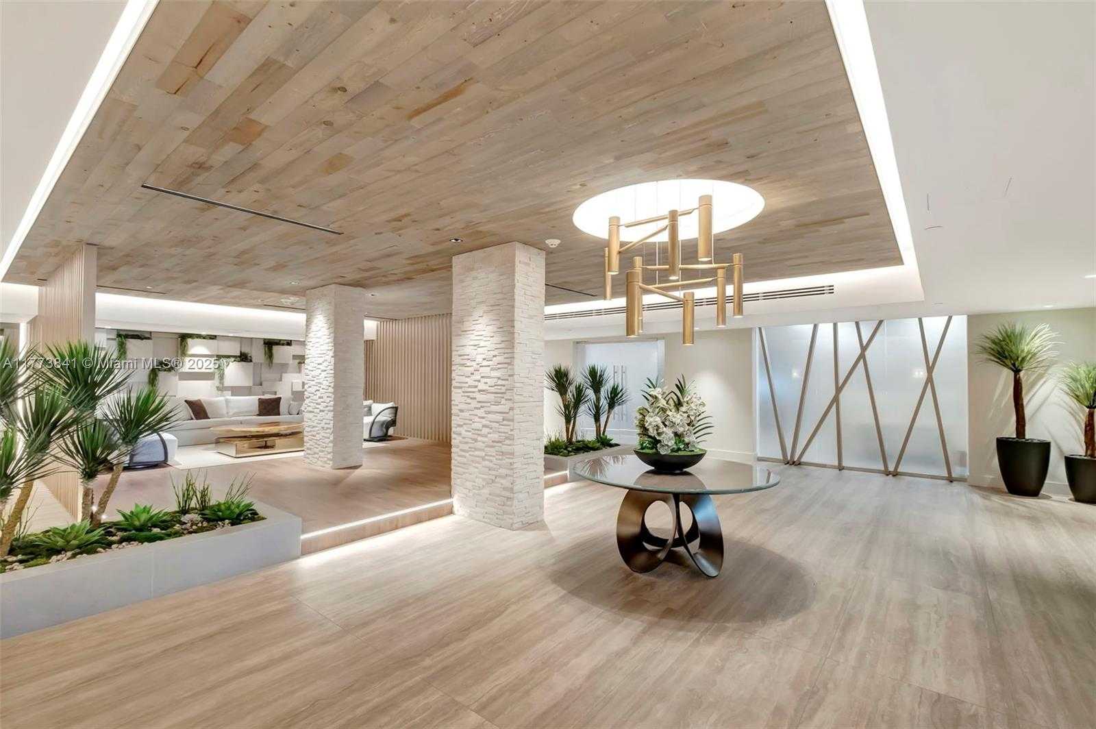 Small Image of 2301 COLLINS AVE #1502, Miami Beach Number 23