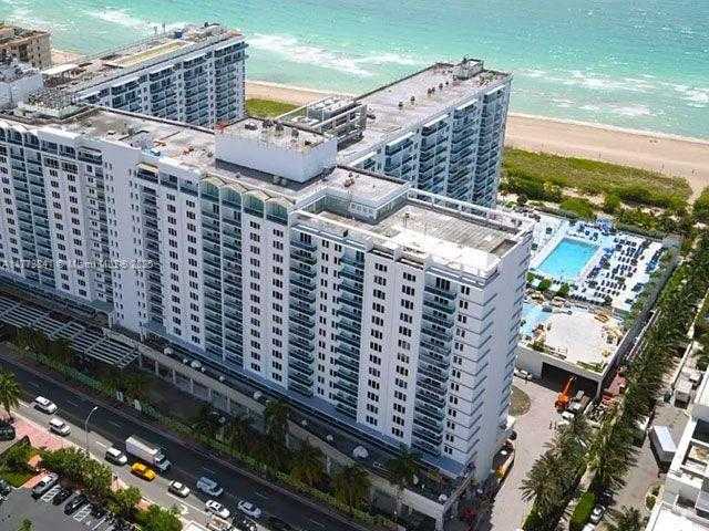 Small Image of 2301 COLLINS AVE #1502, Miami Beach Number 32