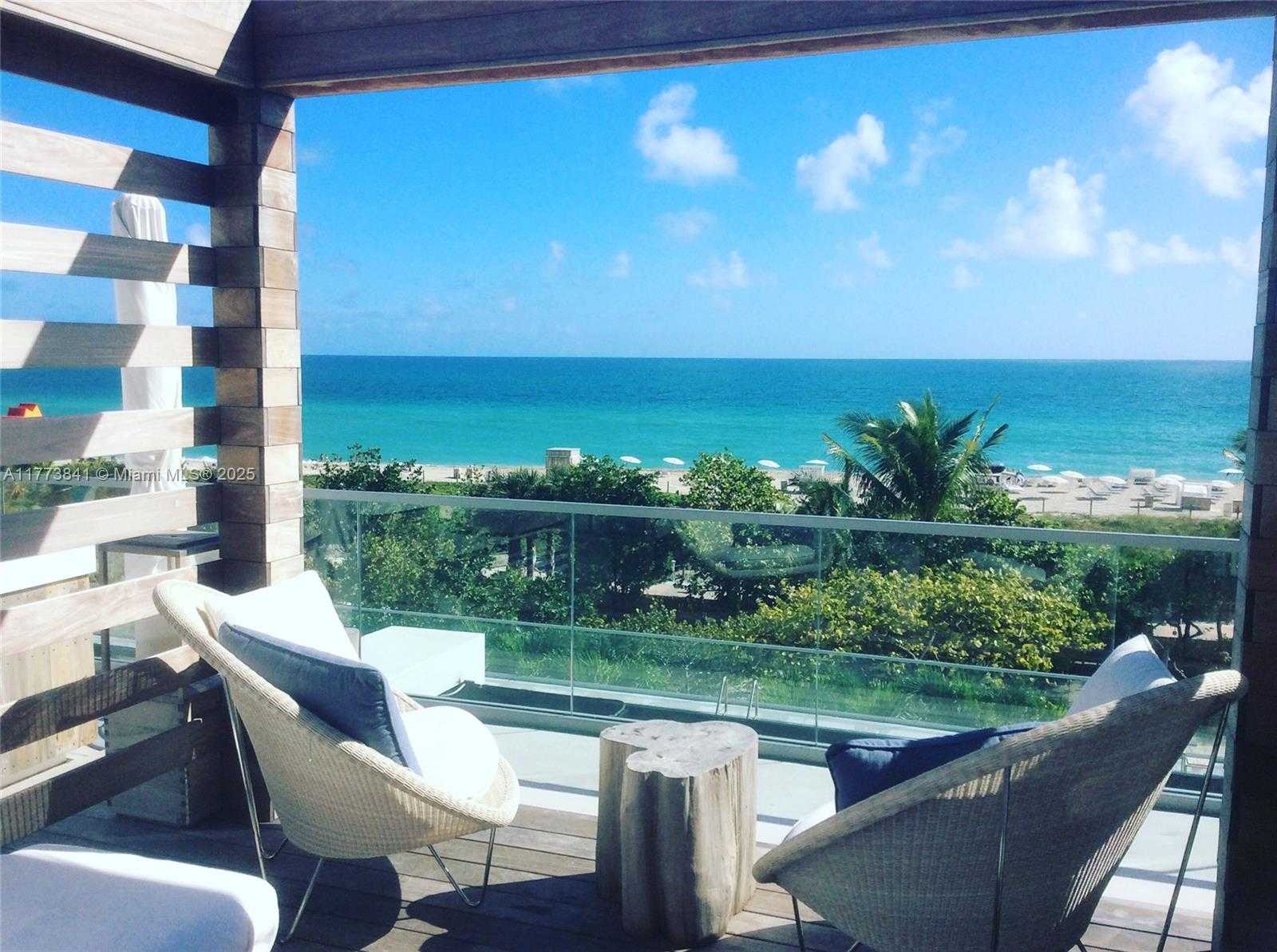Small Image of 2301 COLLINS AVE #1502, Miami Beach Number 37