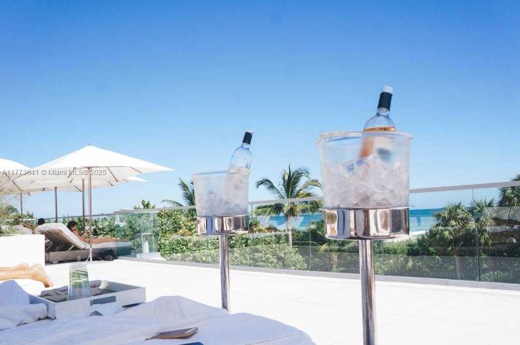 Small Image of 2301 COLLINS AVE #1502, Miami Beach Number 40