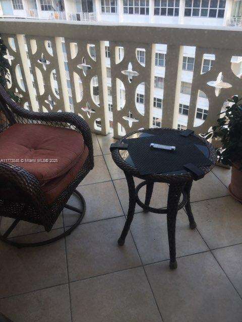 Small Image of 1825 SOUTH OCEAN DR #1002, Hallandale Beach Number 13