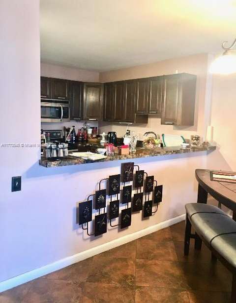 Small Image of 1825 SOUTH OCEAN DR #1002, Hallandale Beach Number 4