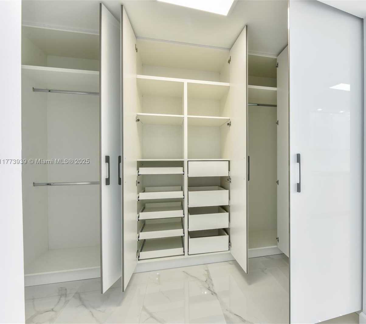 Small Image of 251 174TH ST #510, Sunny Isles Beach Number 8