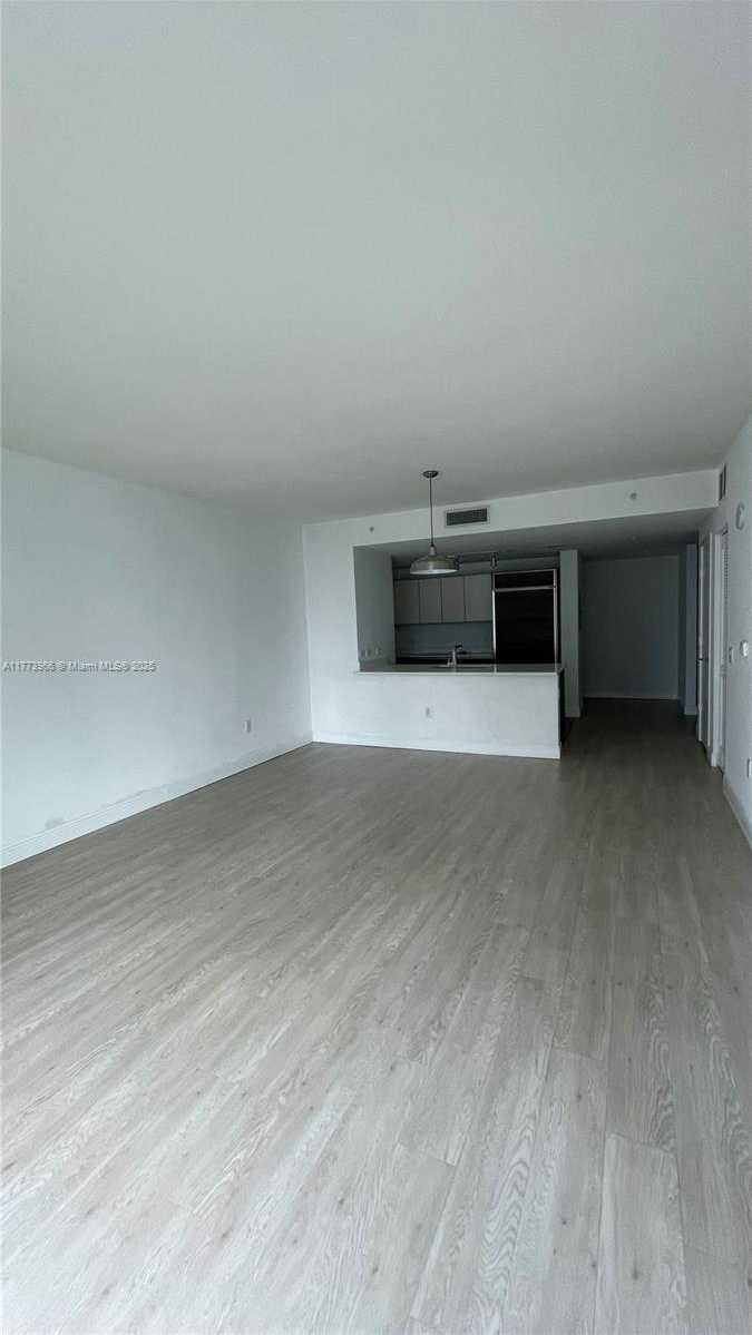 Small Image of 1100 SOUTH MIAMI AVE #1703, Miami Number 22
