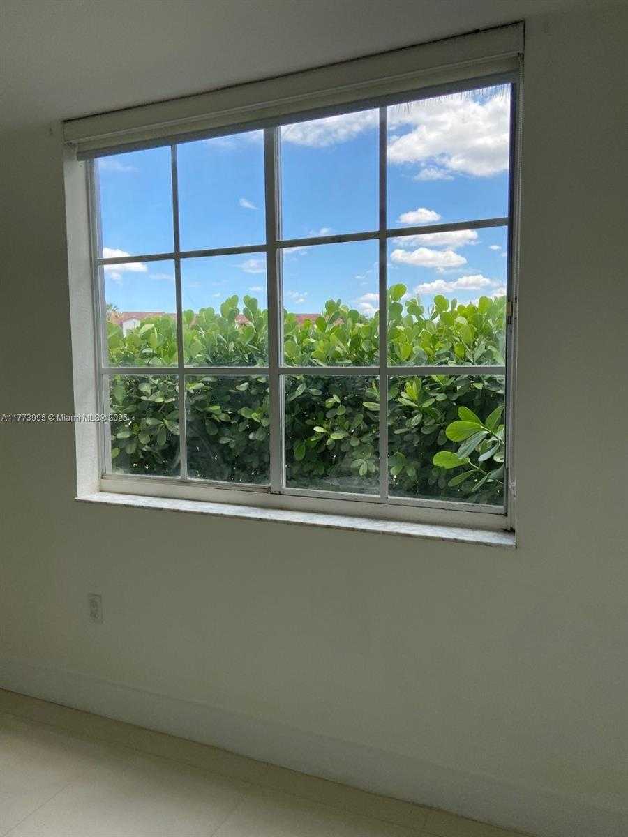 Small Image of 4400 NORTH WEST 107TH AVE #106, Doral Number 28
