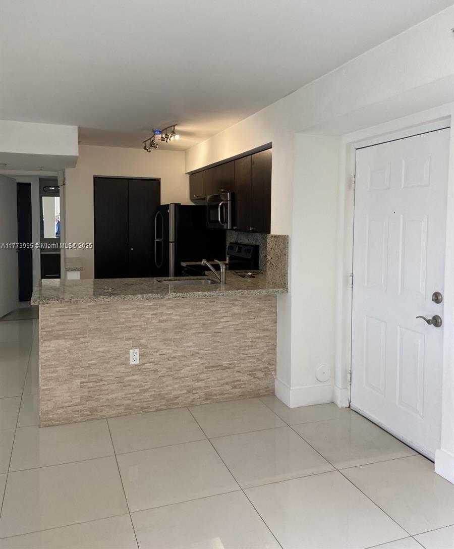 Small Image of 4400 NORTH WEST 107TH AVE #106, Doral Number 32