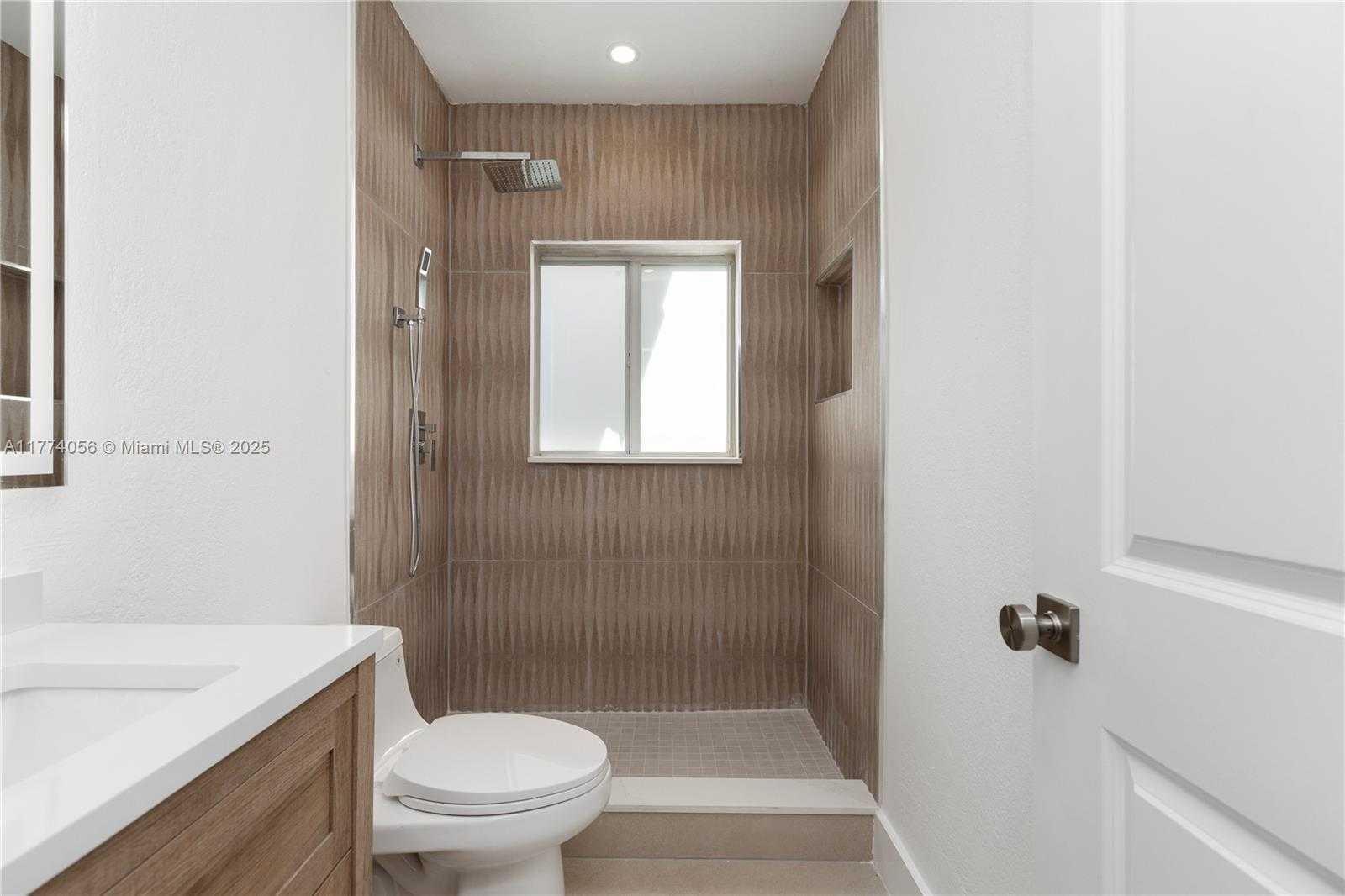 Small Image of 4730 INGRAHAM TER #-, Coral Gables Number 24