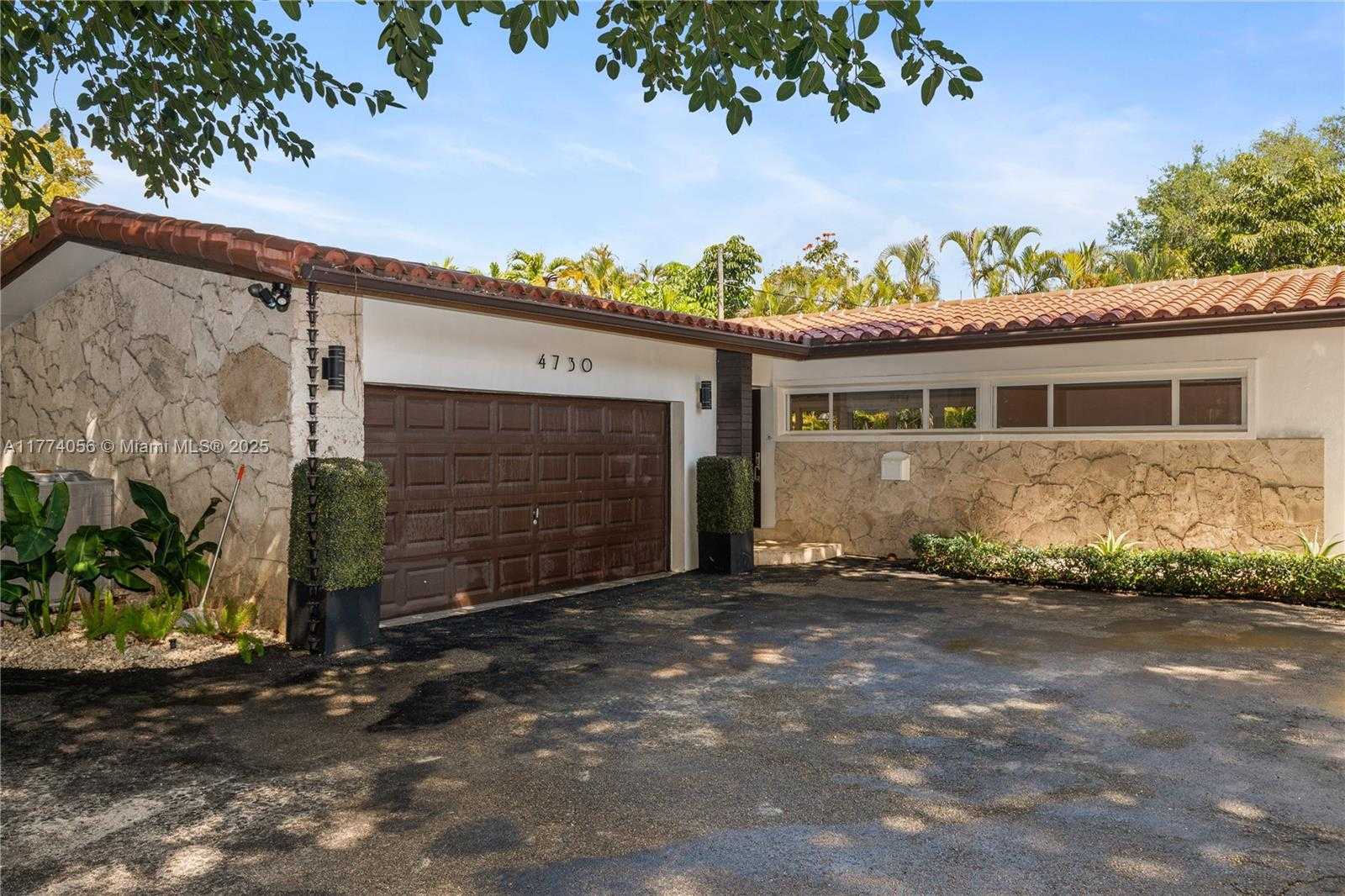 Small Image of 4730 INGRAHAM TER #-, Coral Gables Number 45