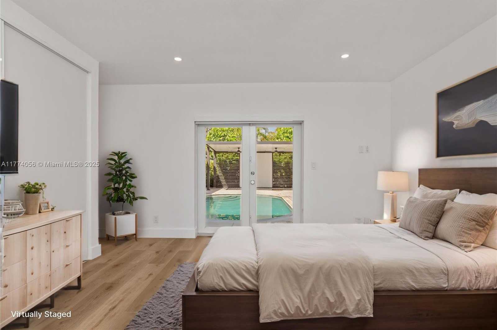 Small Image of 4730 INGRAHAM TER #-, Coral Gables Number 9