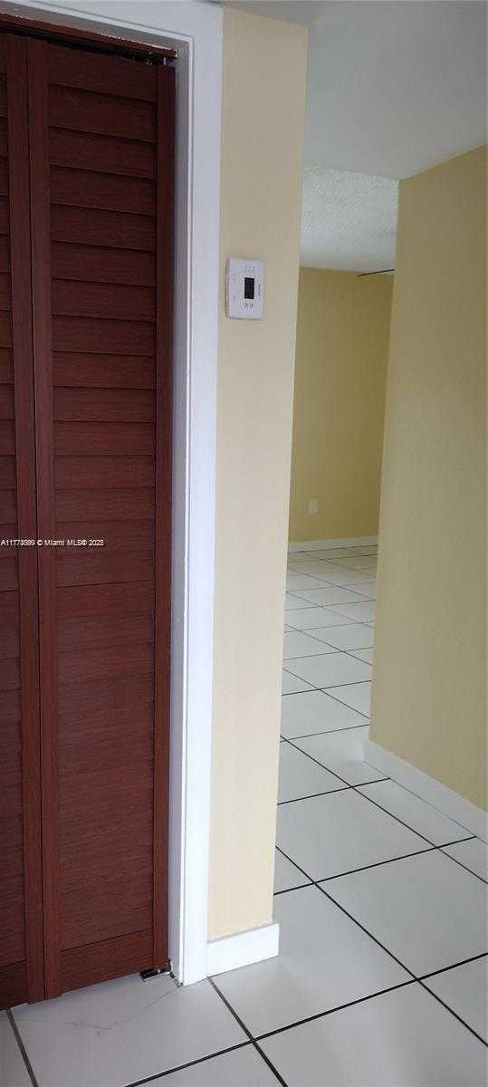 Small Image of 1235 MARIPOSA AVE #10, Coral Gables Number 24