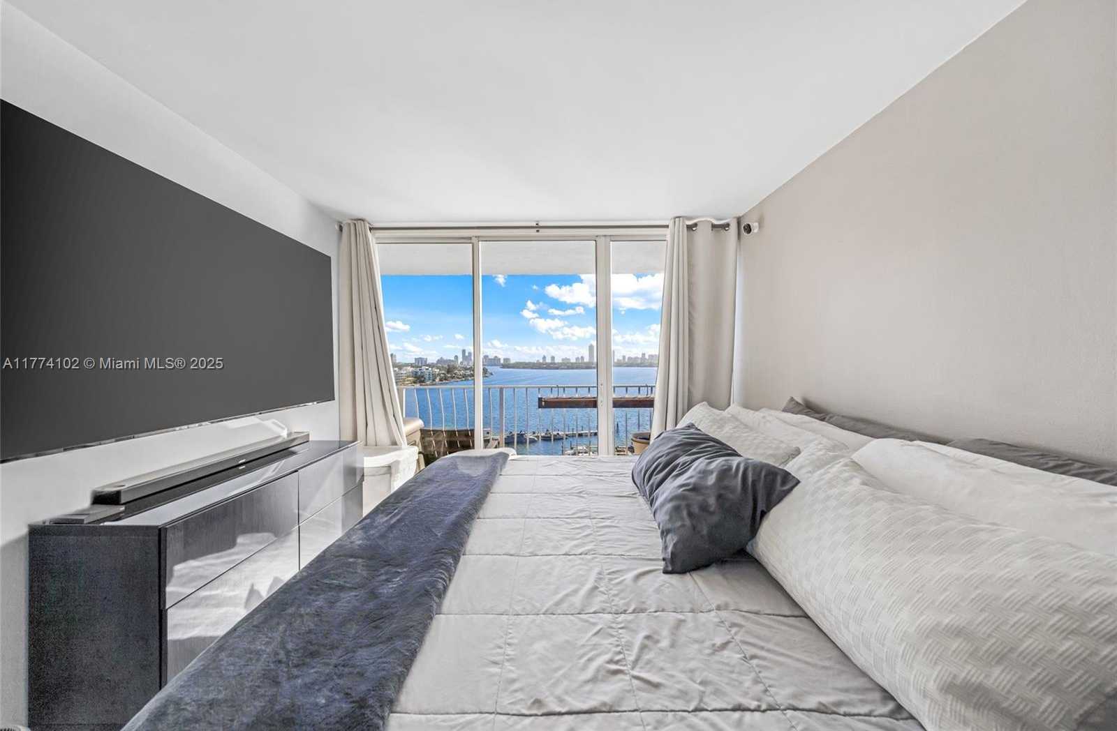 Small Image of 7601 EAST TREASURE DR #1119, North Bay Village Number 30