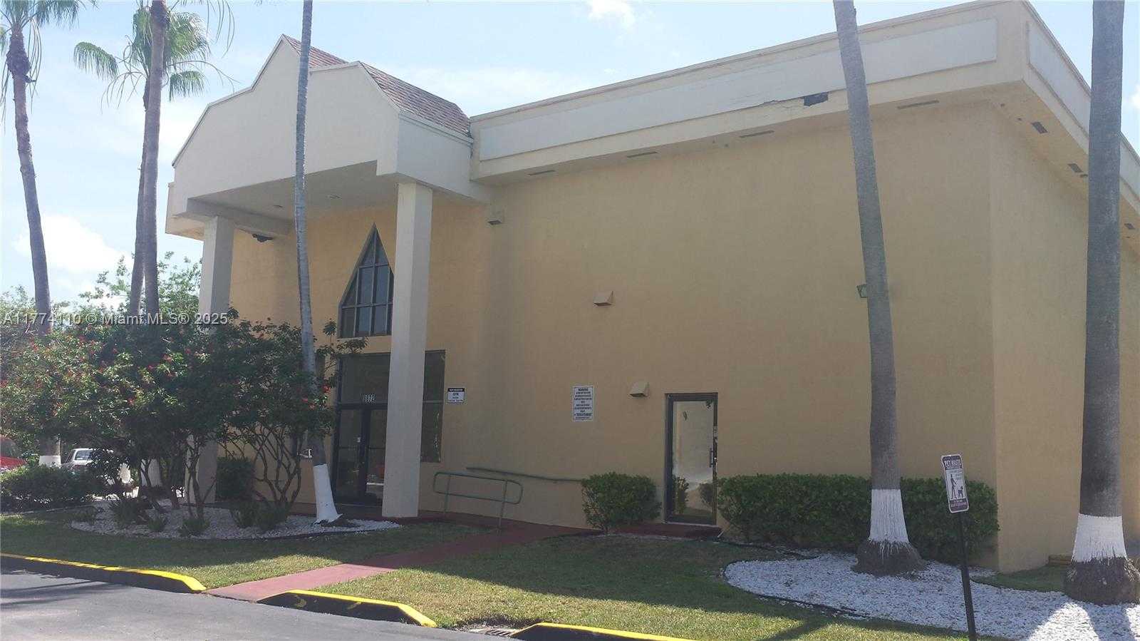 Small Image of 8810 FONTAINEBLEAU BLVD #110, Miami Number 3