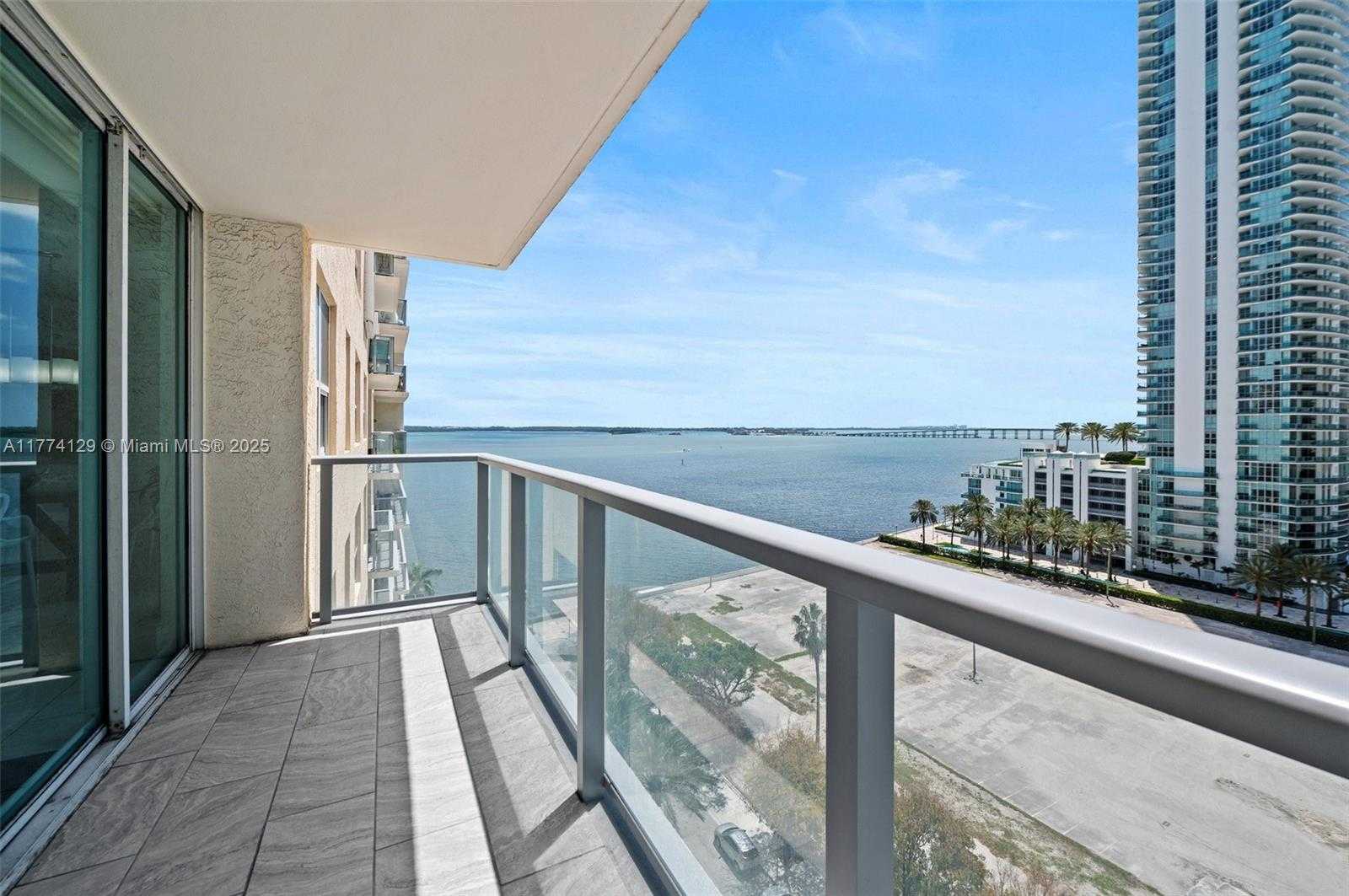 Small Image of 1155 BRICKELL BAY DR #1001, Miami Number 14