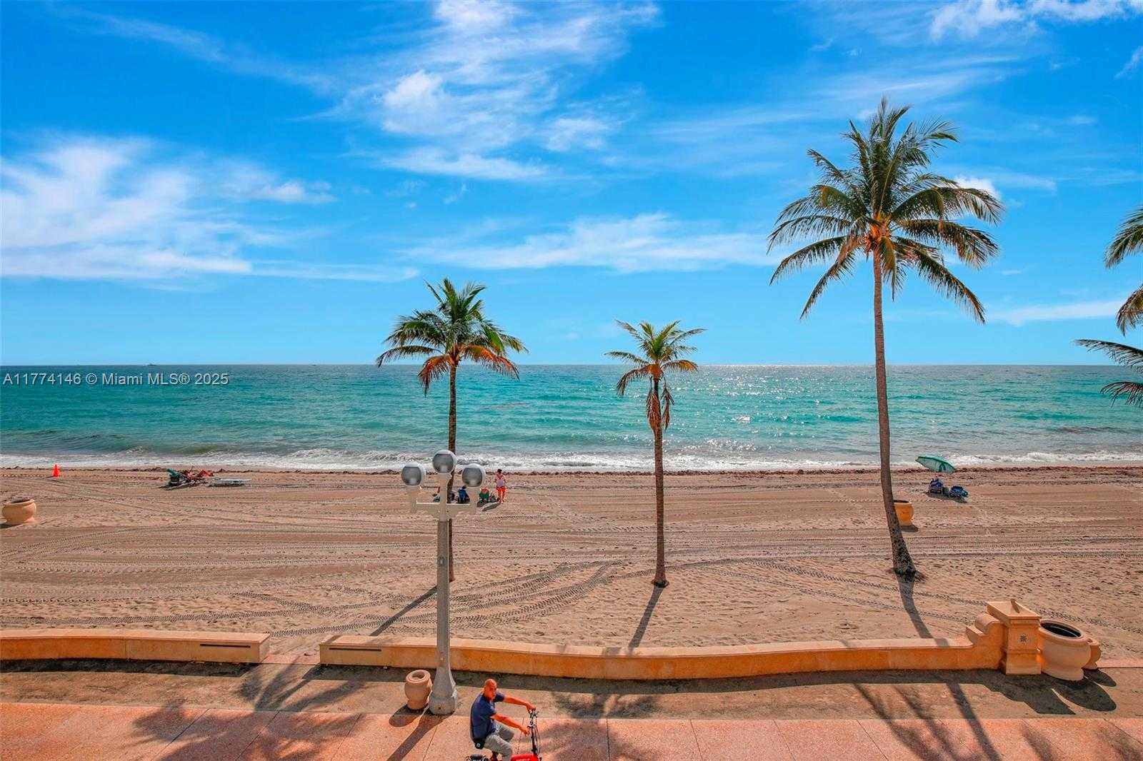 Small Image of 3111 NORTH OCEAN DR #308, Hollywood Number 16