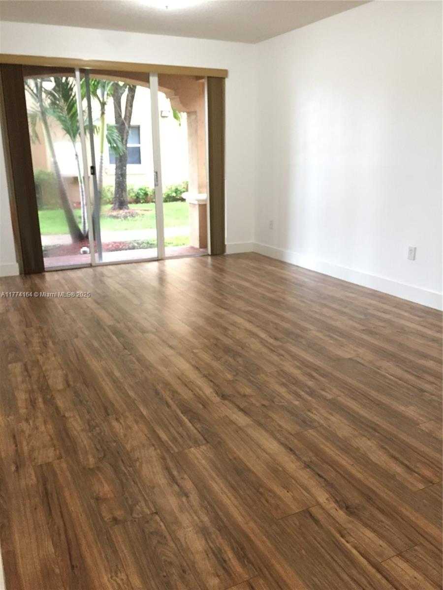 Small Image of 6740 NORTH WEST 114TH AVE #702, Doral Number 10