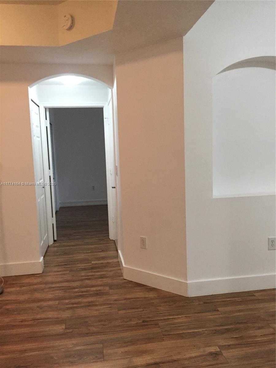 Small Image of 6740 NORTH WEST 114TH AVE #702, Doral Number 13