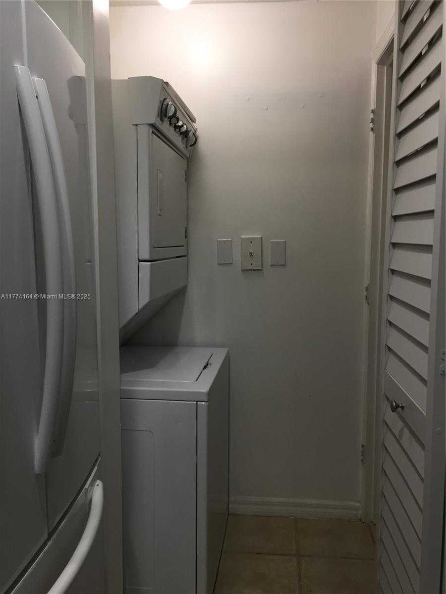 Small Image of 6740 NORTH WEST 114TH AVE #702, Doral Number 25