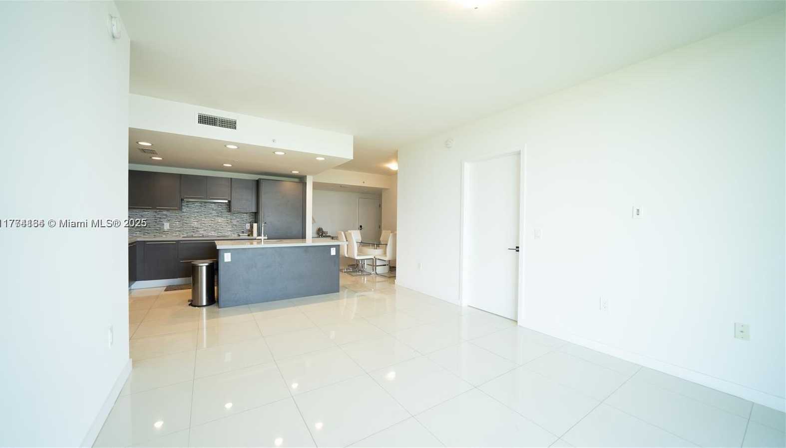 Small Image of 6740 NORTH WEST 114TH AVE #702, Doral Number 35