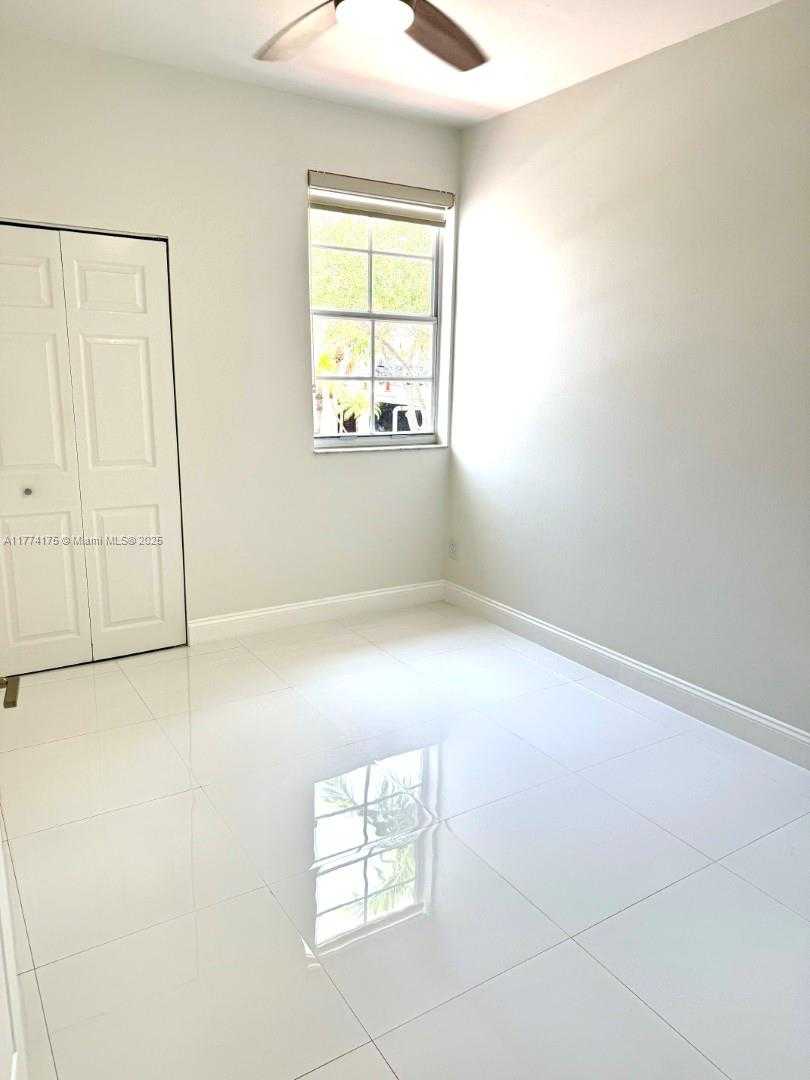 Small Image of 3145 NORTH EAST 184TH ST #5204, Aventura Number 20