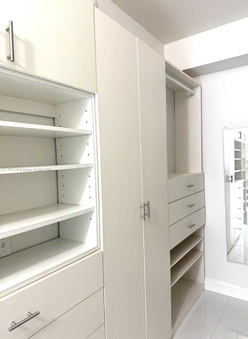 Small Image of 3145 NORTH EAST 184TH ST #5204, Aventura Number 30