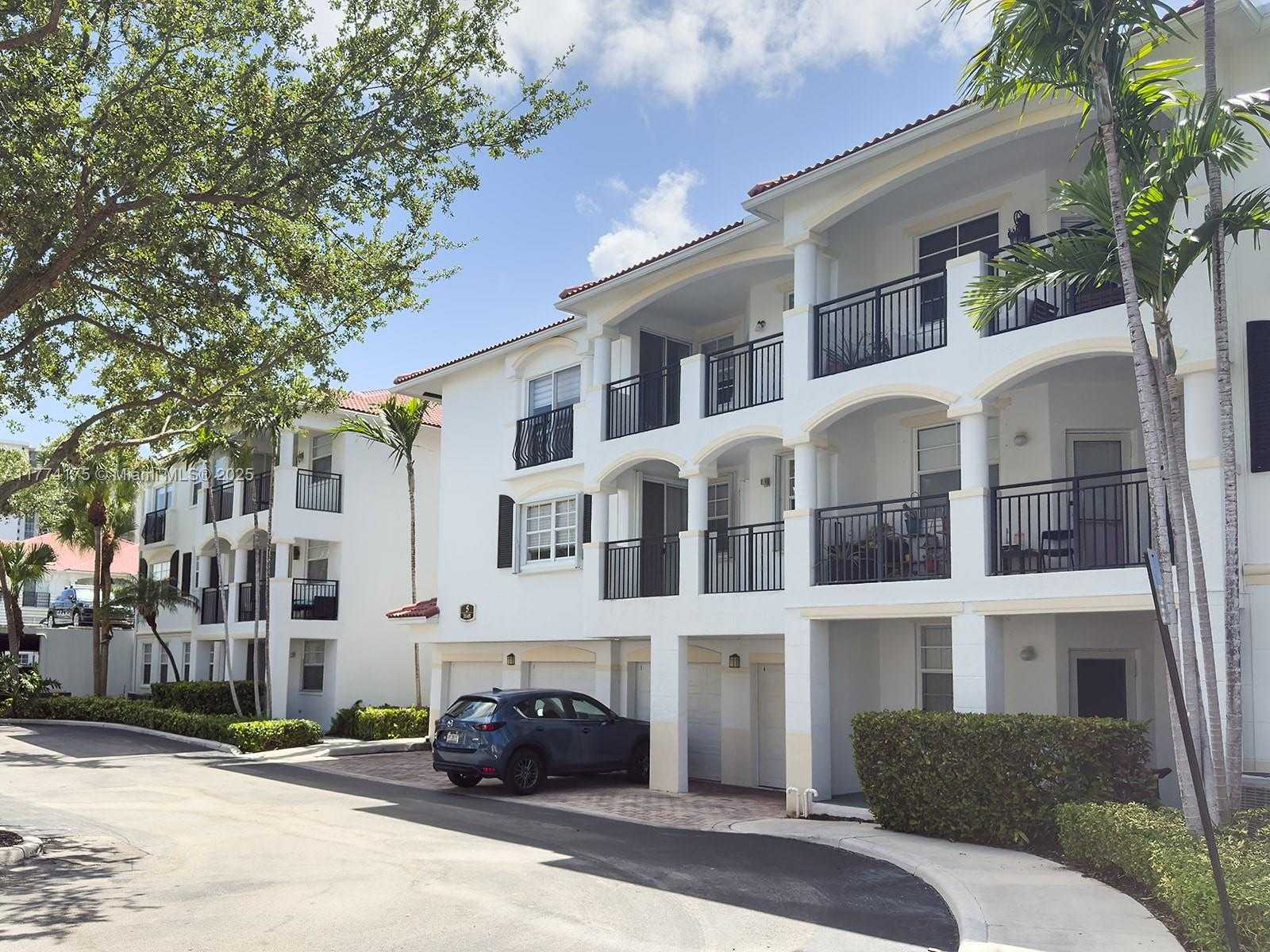 Small Image of 3145 NORTH EAST 184TH ST #5204, Aventura Number 8
