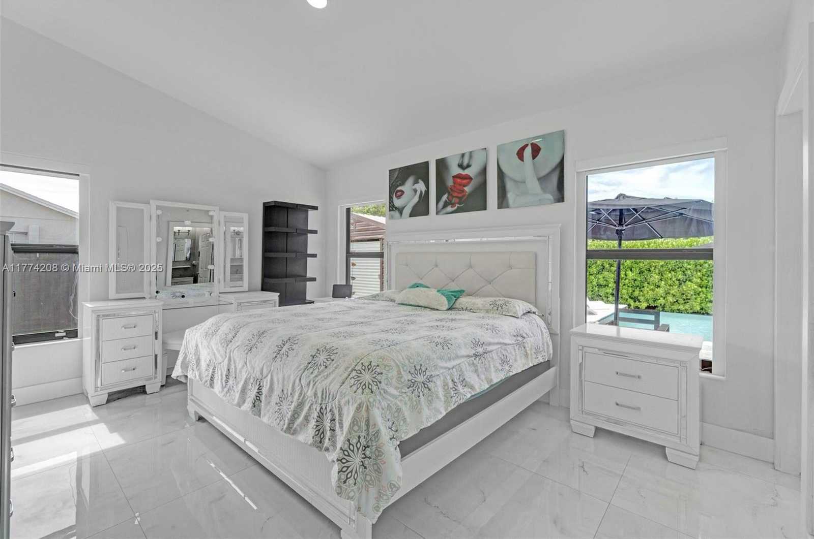 Small Image of 8840 SOUTH WEST 181ST TER, Palmetto Bay Number 34