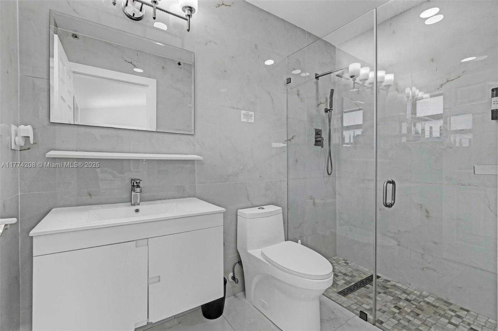 Small Image of 8840 SOUTH WEST 181ST TER, Palmetto Bay Number 37