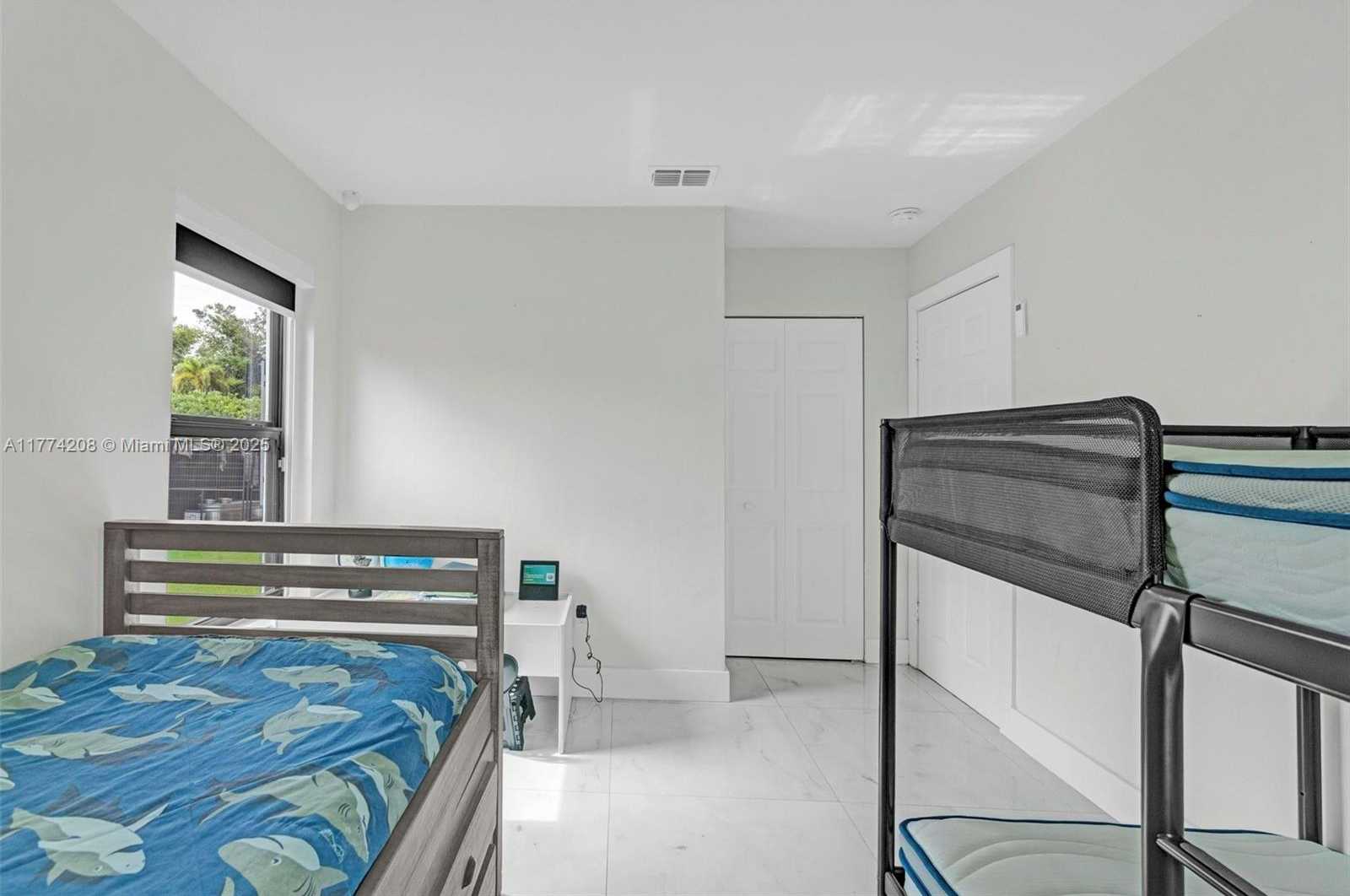Small Image of 8840 SOUTH WEST 181ST TER, Palmetto Bay Number 40