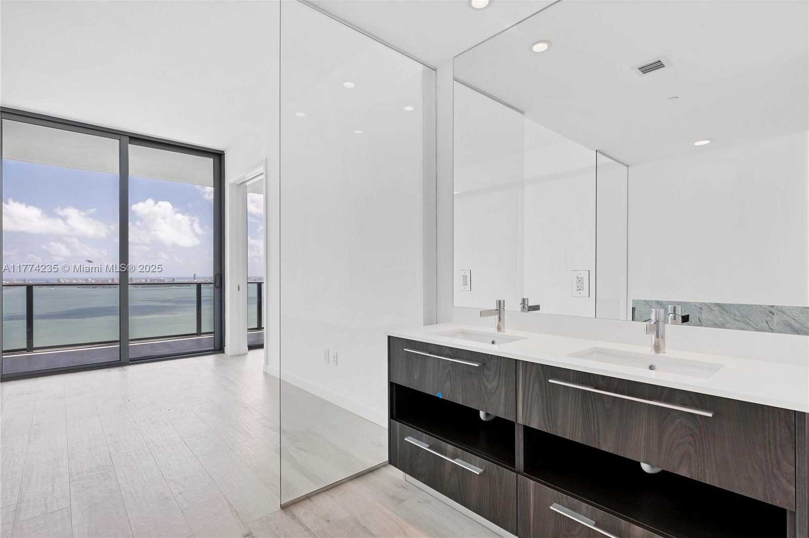 Small Image of 480 NORTH EAST 31ST ST #3505, Miami Number 21