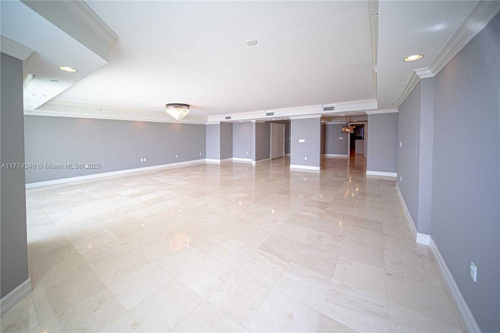Small Image of 20201 EAST COUNTRY CLUB DR #2806/07, Aventura Number 41