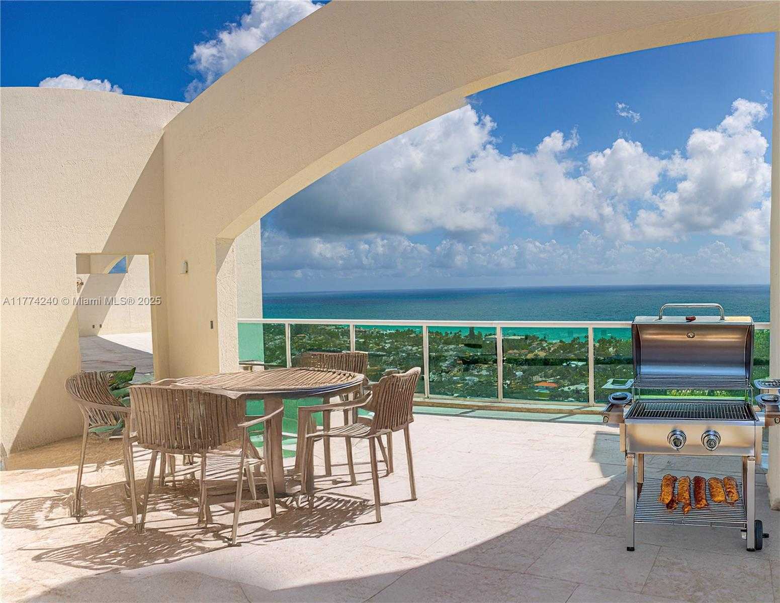 Small Image of 20201 EAST COUNTRY CLUB DR #2806/07, Aventura Number 57