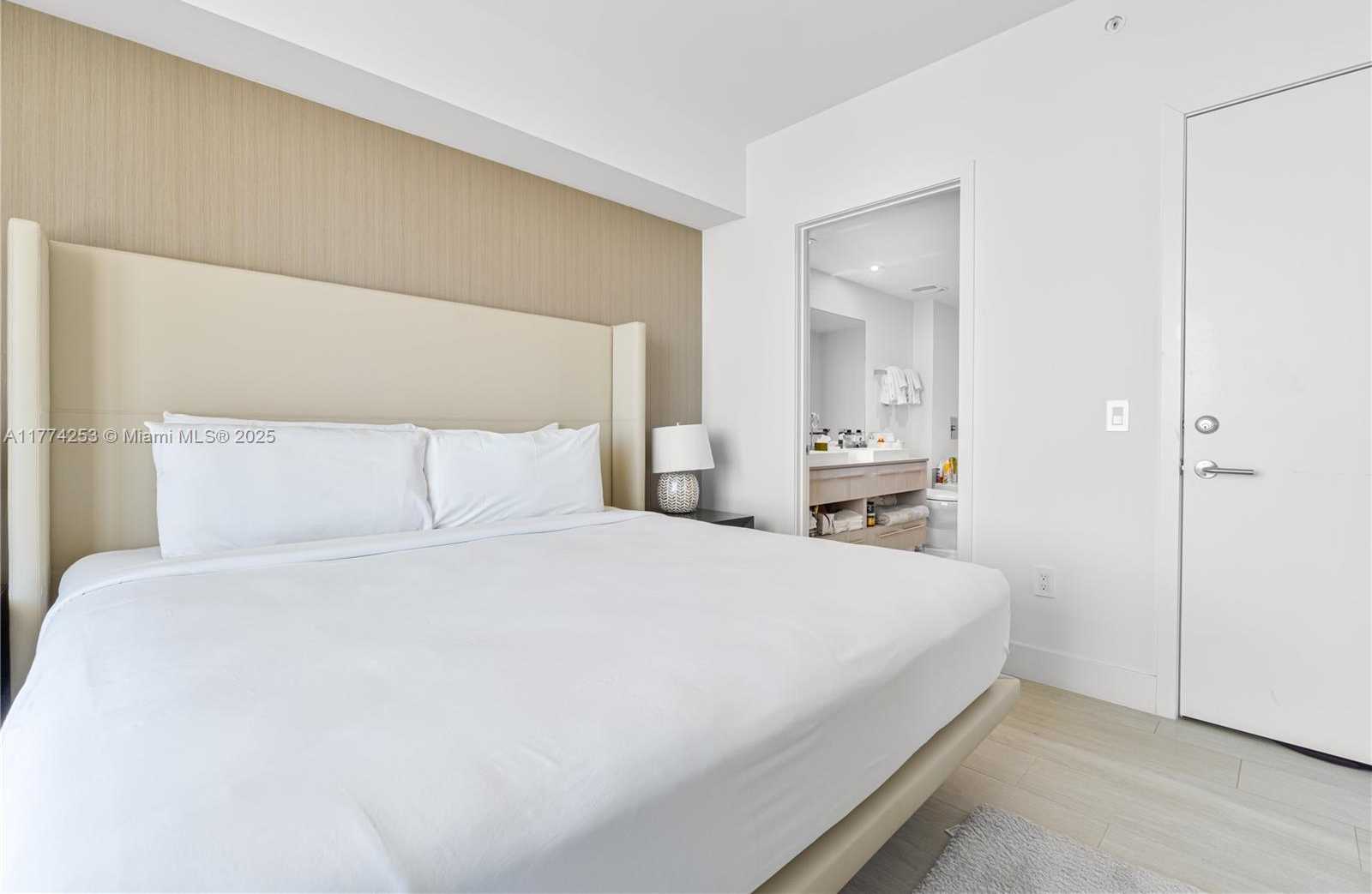 Small Image of 4010 SOUTH OCEAN DR #T3609, Hollywood Number 10