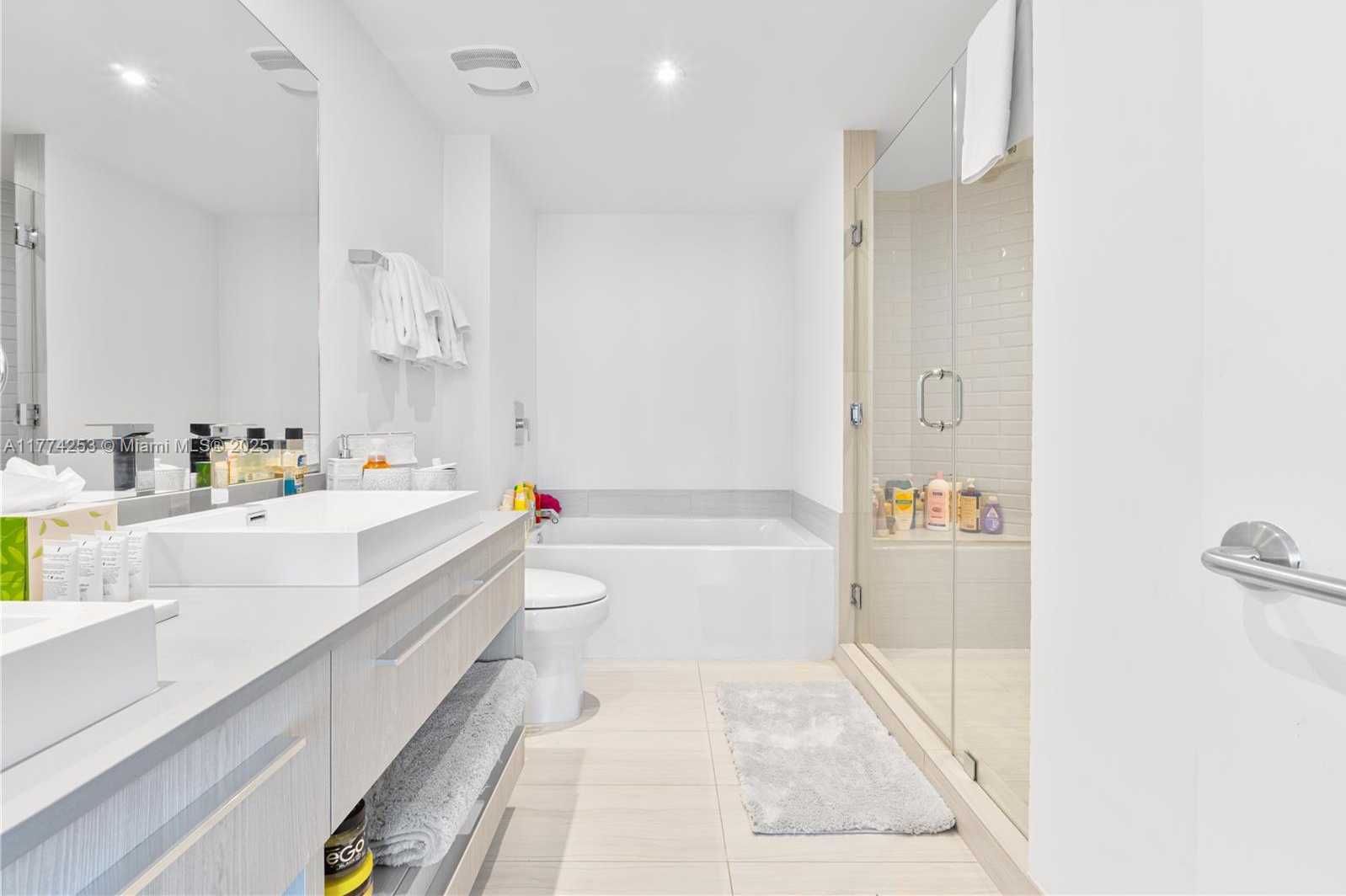 Small Image of 4010 SOUTH OCEAN DR #T3609, Hollywood Number 13