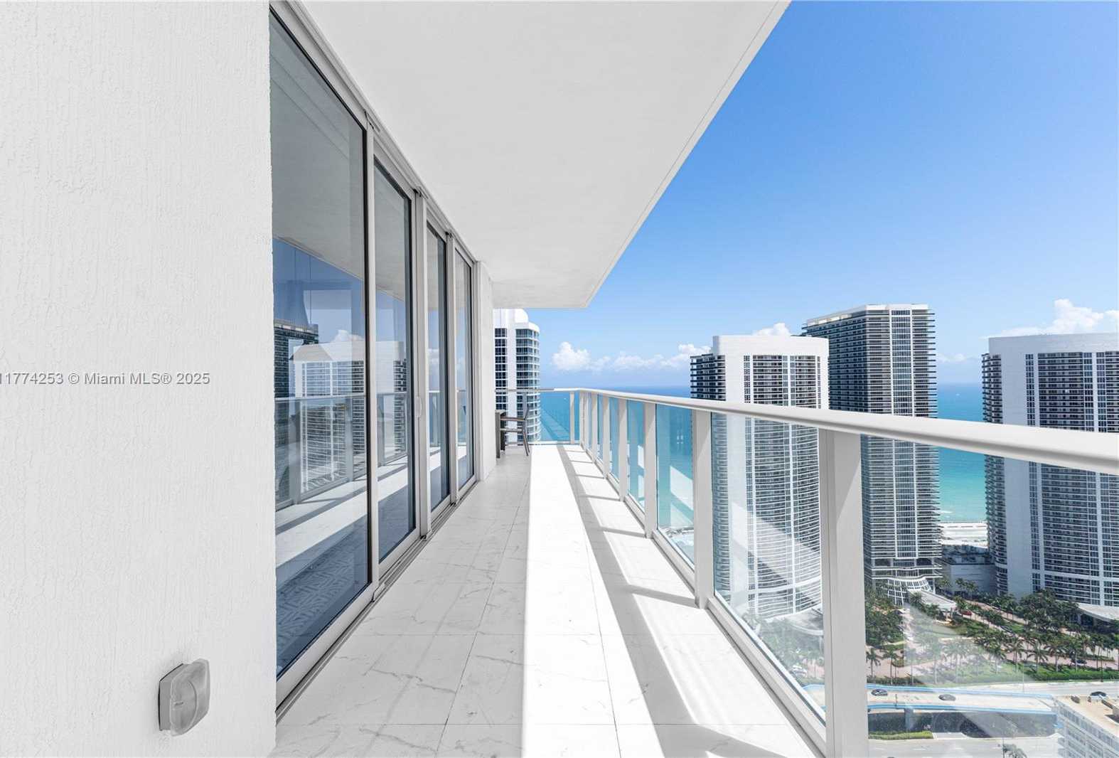 Small Image of 4010 SOUTH OCEAN DR #T3609, Hollywood Number 17