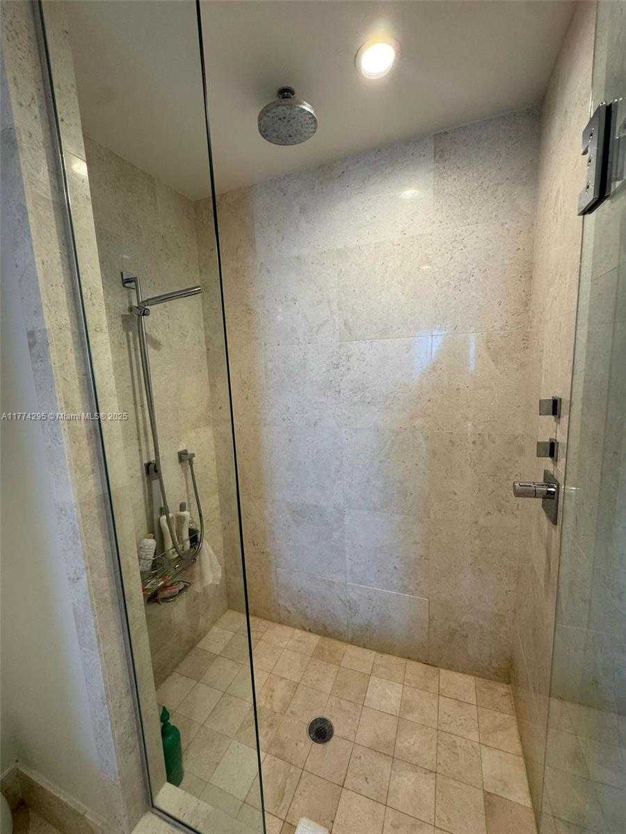 Small Image of 17121 COLLINS AVE #1802, Sunny Isles Beach Number 10