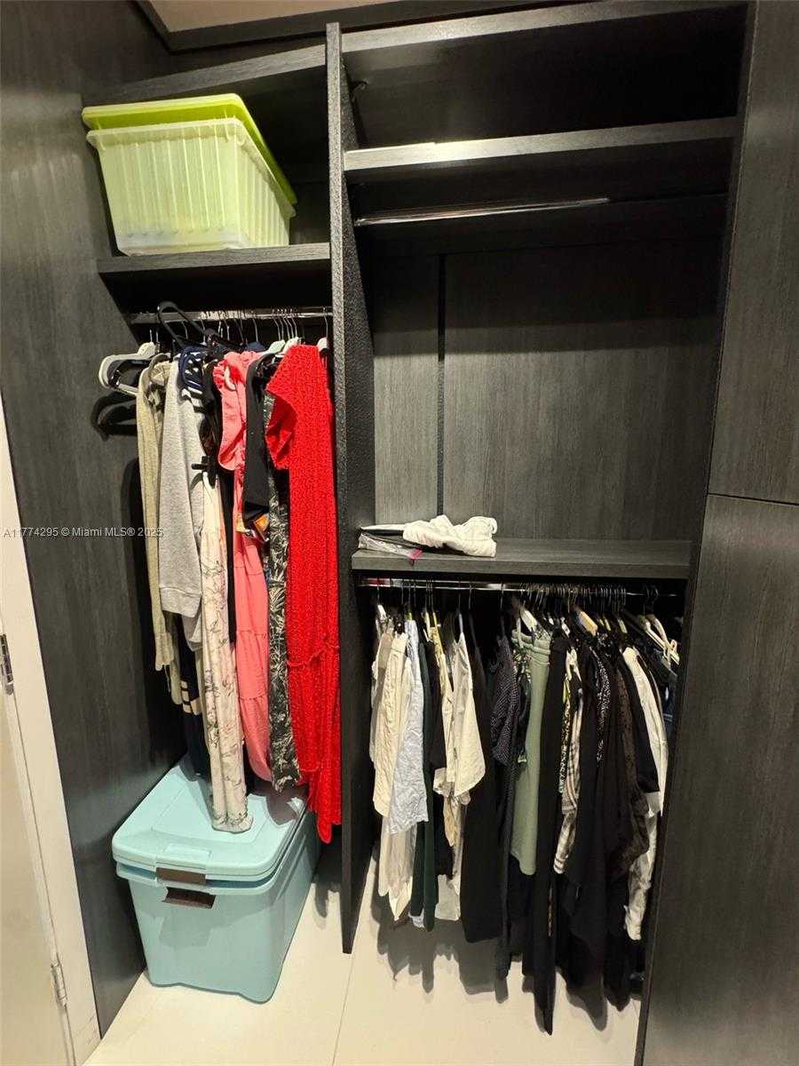 Small Image of 17121 COLLINS AVE #1802, Sunny Isles Beach Number 15