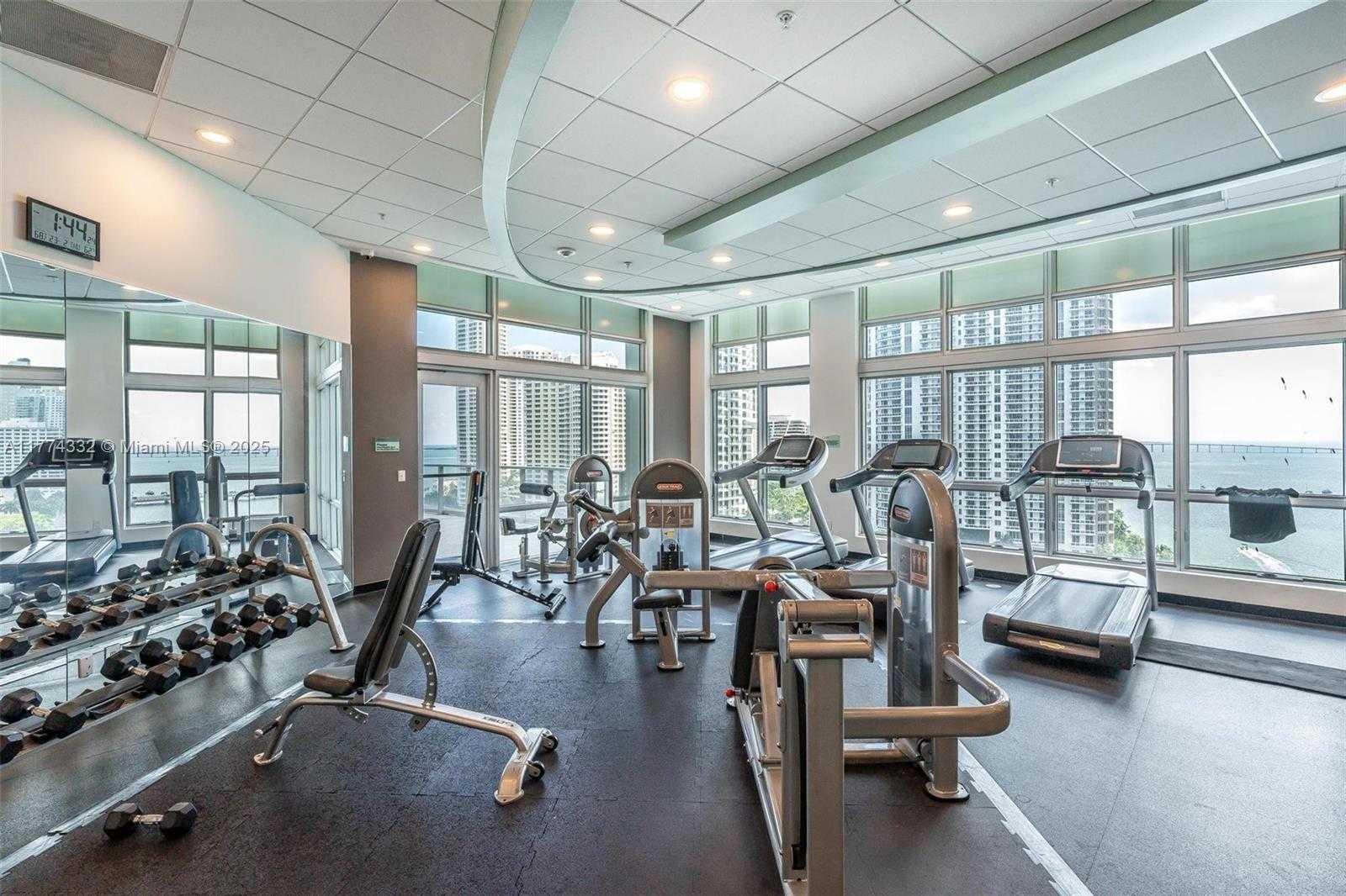 Small Image of 300 SOUTH BISCAYNE BLVD #T-3607, Miami Number 15