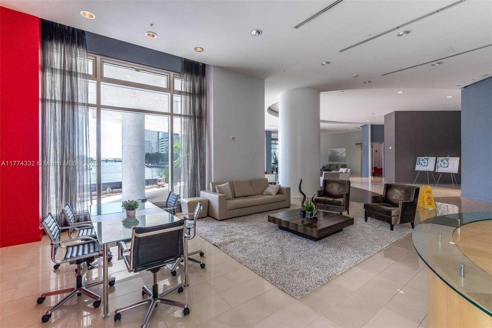 Small Image of 300 SOUTH BISCAYNE BLVD #T-3607, Miami Number 25