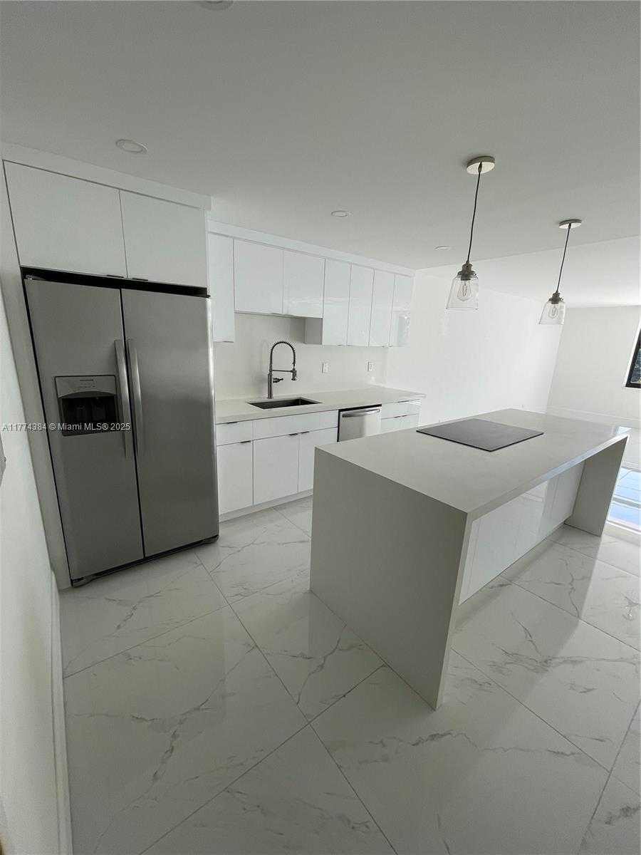 Small Image of 10101 EAST BAY HARBOR DR #201, Bay Harbor Islands Number 3