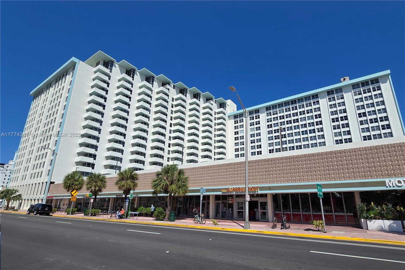 Small Image of 2899 COLLINS AVE #642, Miami Beach Number 18