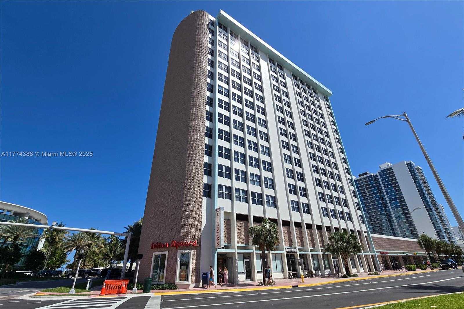 Small Image of 2899 COLLINS AVE #642, Miami Beach Number 19