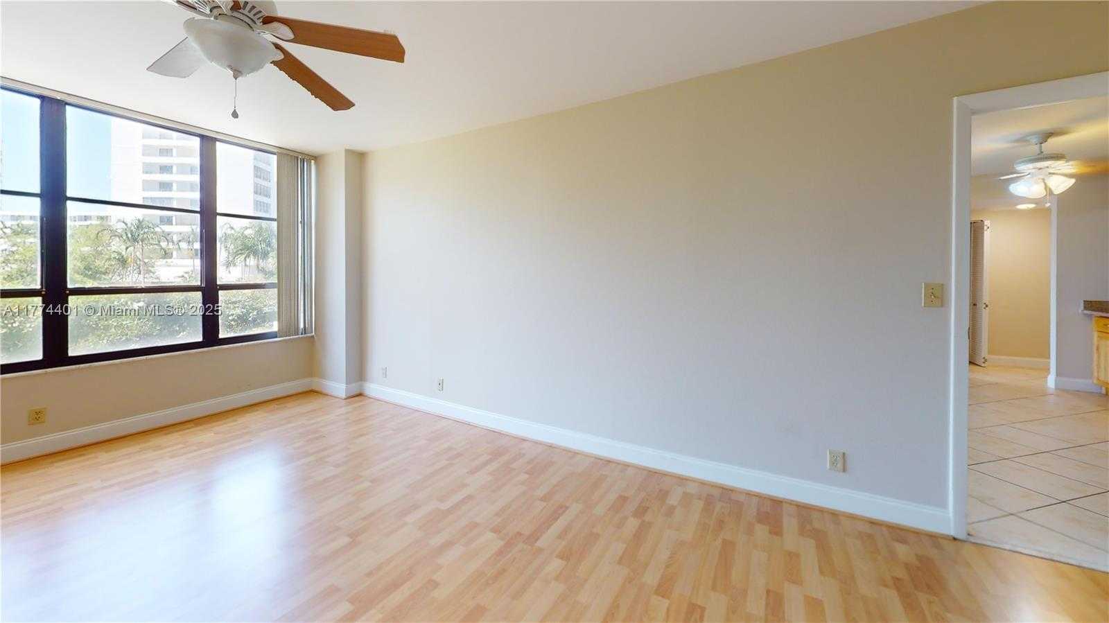 Small Image of 600 THREE ISLANDS BLVD #219, Hallandale Beach Number 14