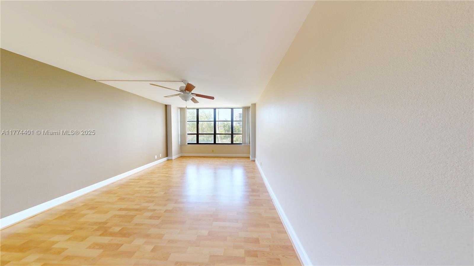 Small Image of 600 THREE ISLANDS BLVD #219, Hallandale Beach Number 16