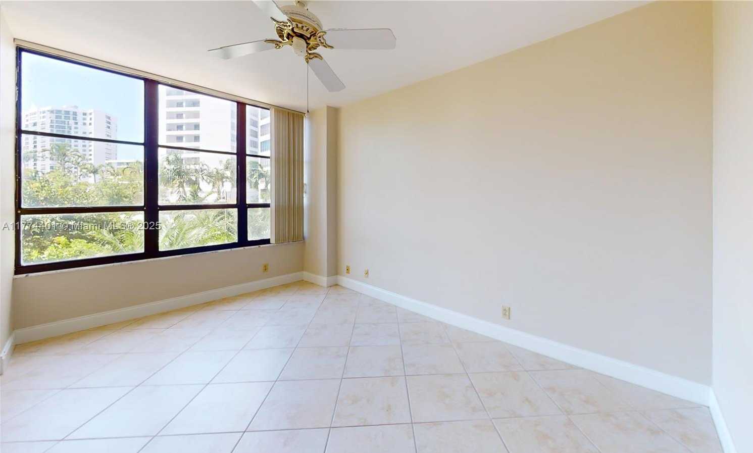 Small Image of 600 THREE ISLANDS BLVD #219, Hallandale Beach Number 25