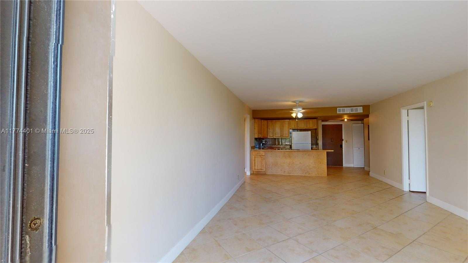 Small Image of 600 THREE ISLANDS BLVD #219, Hallandale Beach Number 8