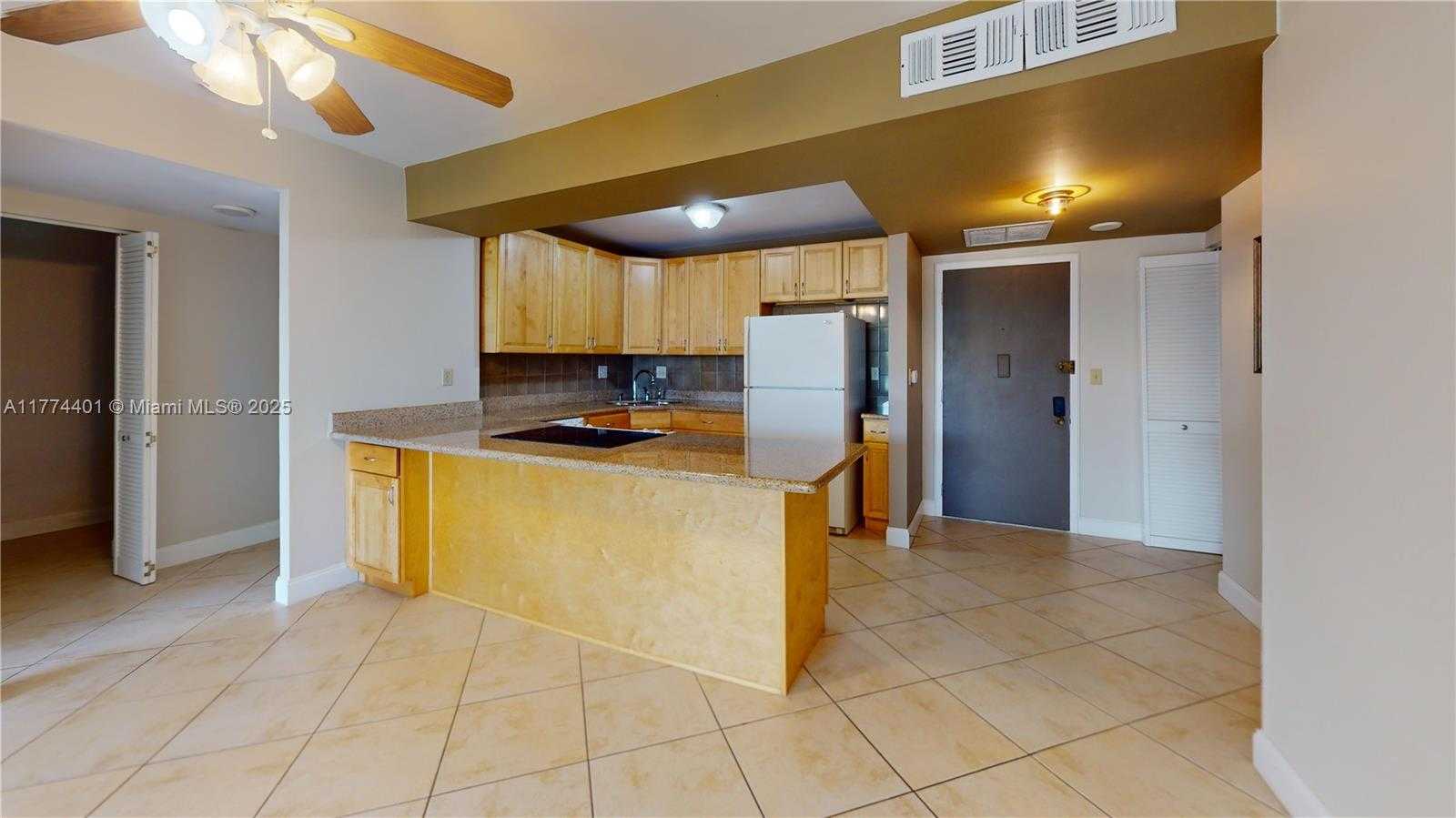 Small Image of 600 THREE ISLANDS BLVD #219, Hallandale Beach Number 9
